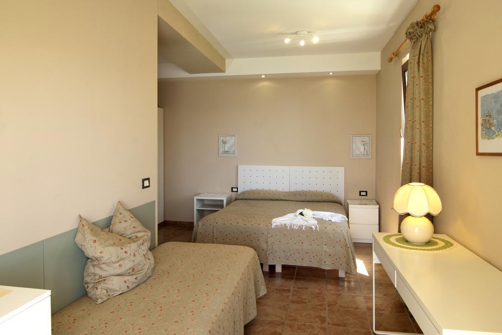 Hotel Mariano Gargnano Extérieur photo